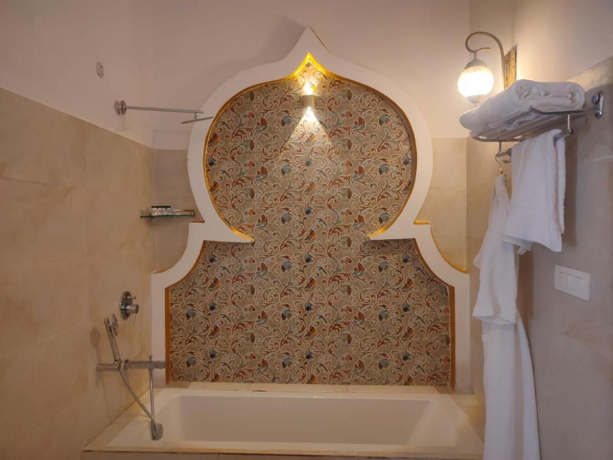 The Neeraj Ganga Heritage Palace Rishīkesh Extérieur photo