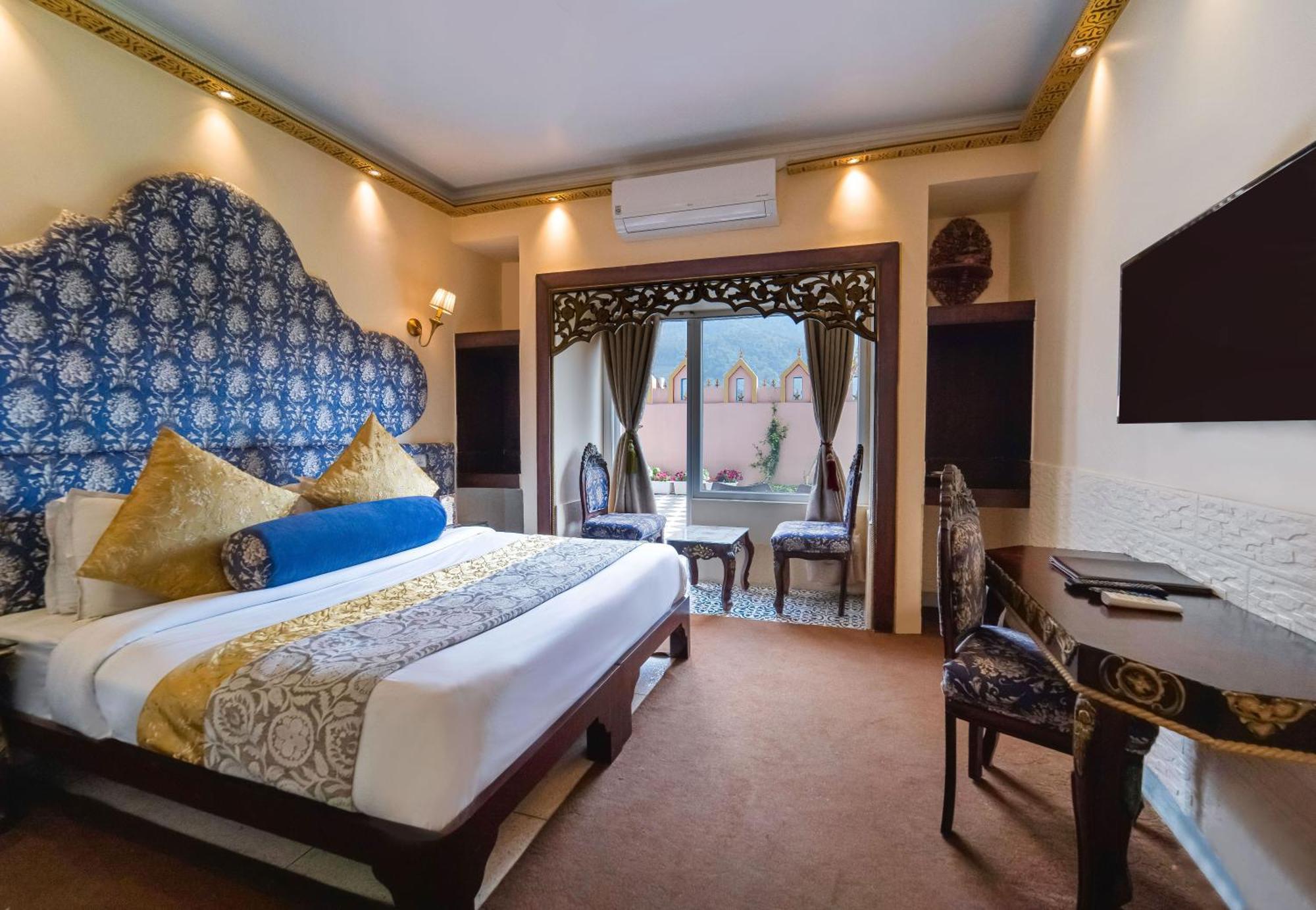 The Neeraj Ganga Heritage Palace Rishīkesh Extérieur photo