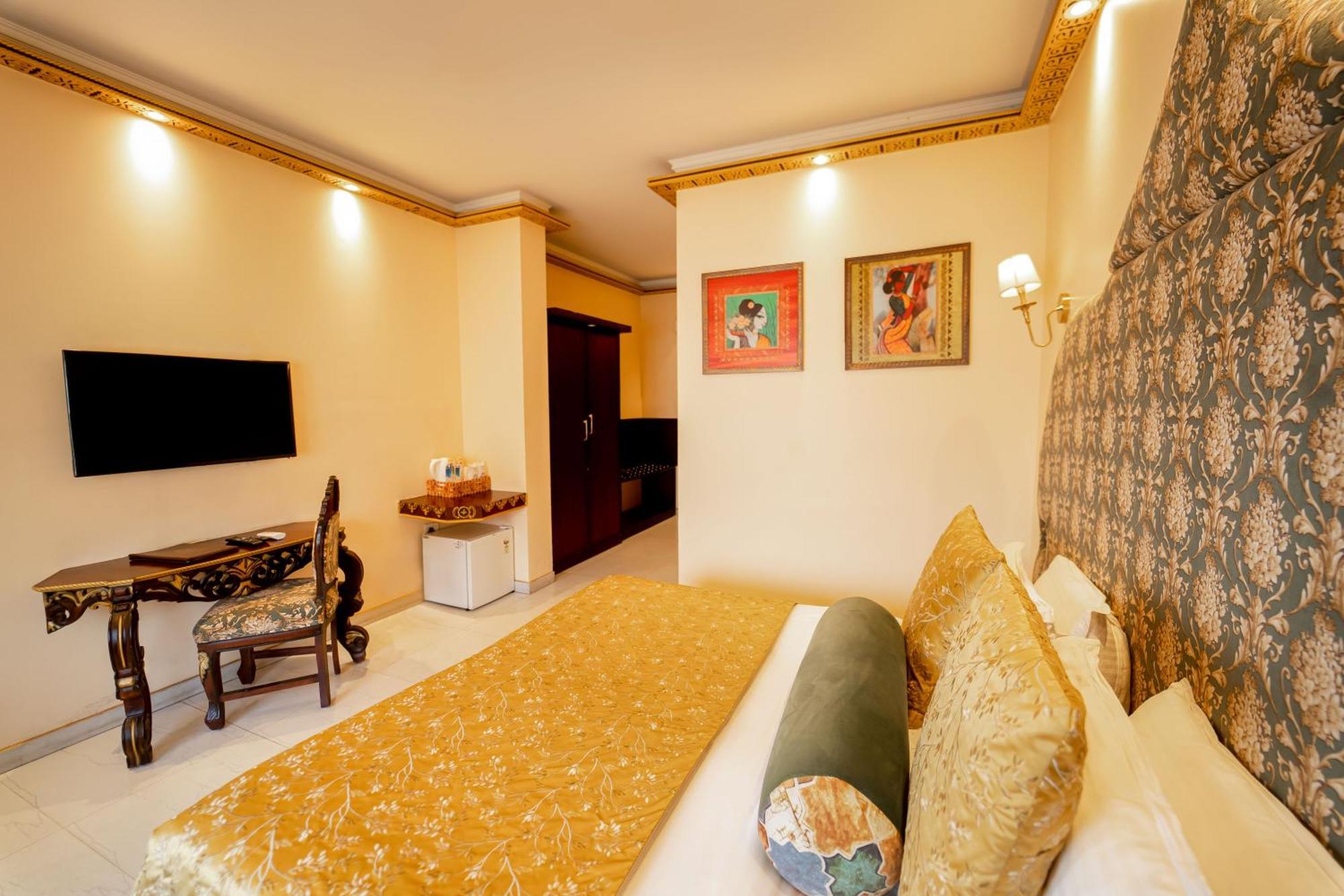 The Neeraj Ganga Heritage Palace Rishīkesh Extérieur photo