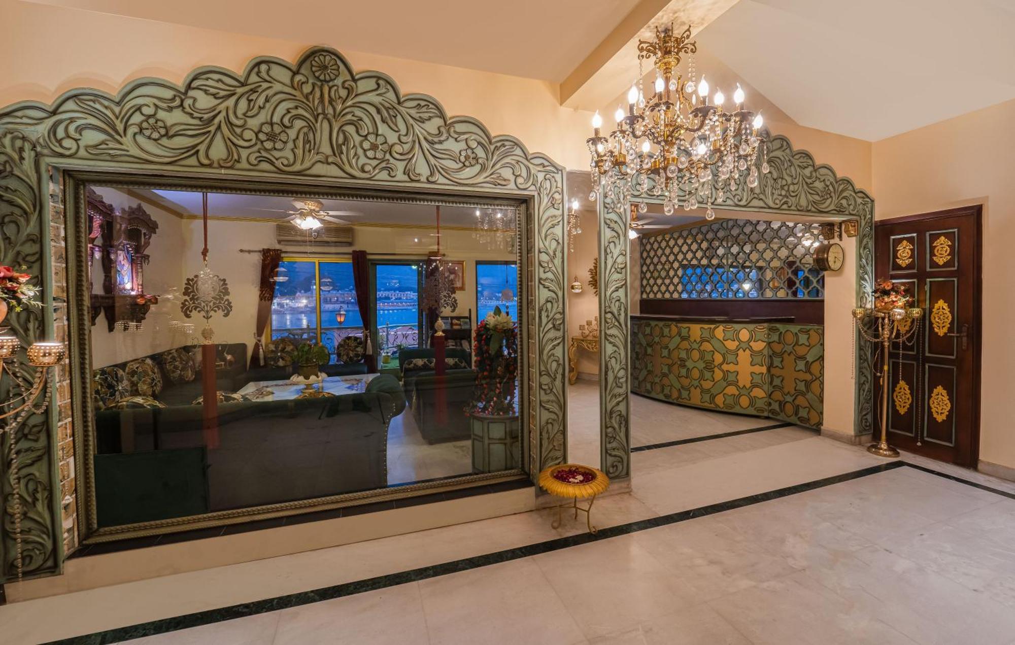 The Neeraj Ganga Heritage Palace Rishīkesh Extérieur photo