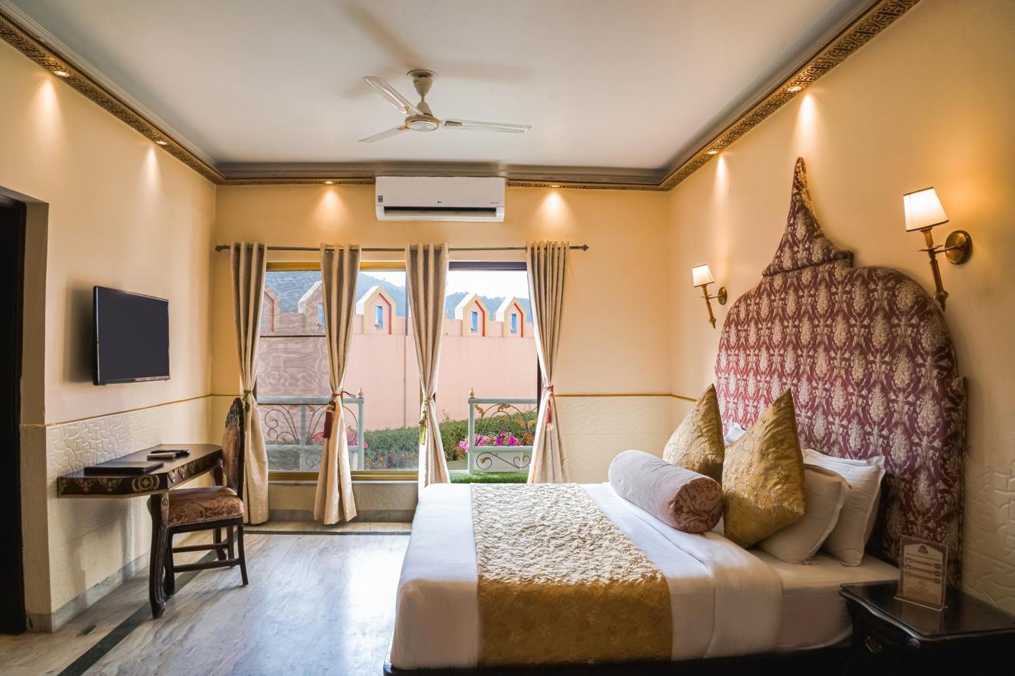 The Neeraj Ganga Heritage Palace Rishīkesh Extérieur photo