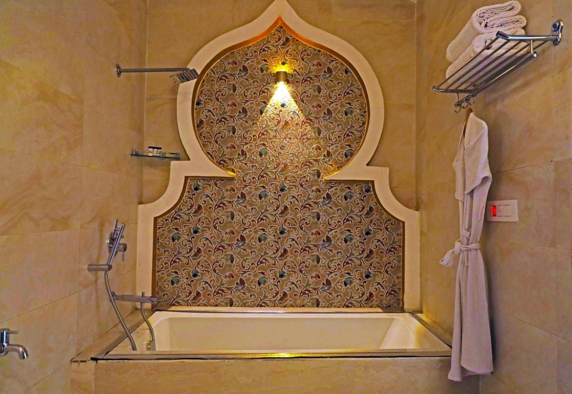 The Neeraj Ganga Heritage Palace Rishīkesh Extérieur photo